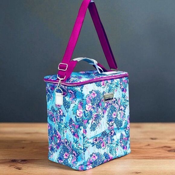 NWT Lilly Pulitzer Blue Insulated Wine Carrier Cooler Canvas Beach you To It